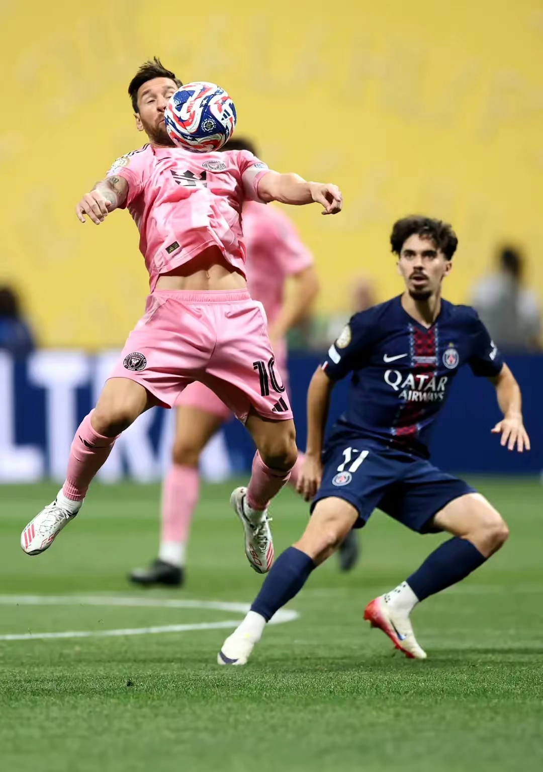 星空娱乐入口 -裁判员在临场比赛中应认真执行