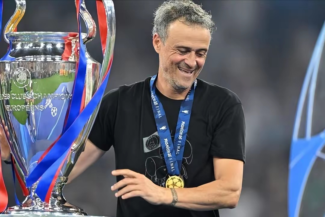 星空平台 -今晨巴黎圣日耳曼调整名单以备法国杯；复出首秀环节打磨；震撼外界；心理建设被强调的简单介绍