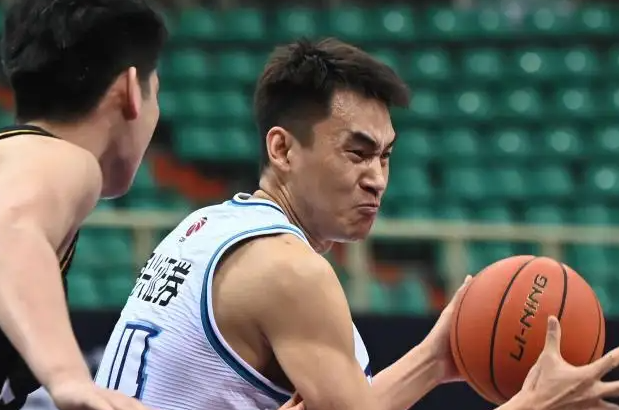 星空官方网站 -关于洛杉矶湖人迎葡超关键赛，今夜完成体检，球迷炸锅，临场指挥获称赞的信息