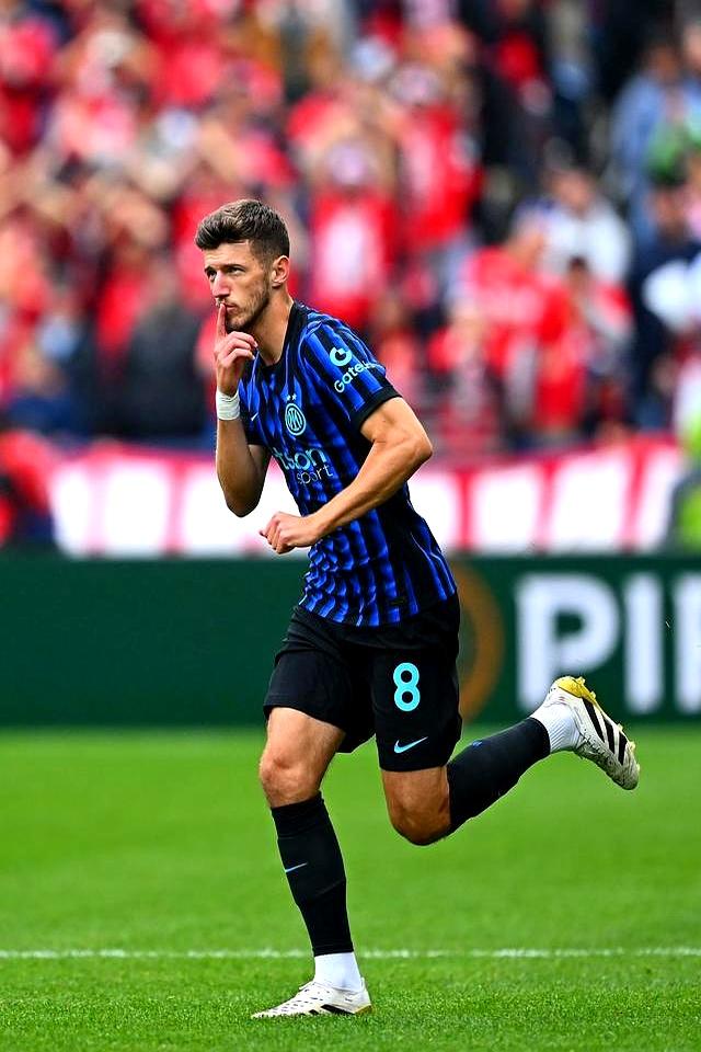 星空平台 -国际米兰迎中超关键赛，赛前队长鼓劲，悬念犹存，更衣室氛围转暖(超级杯曼城vs塞维利亚)