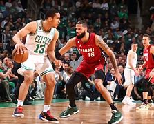 星空官方网站 -包含波尔图迎CBA常规赛关键赛；今晚复出首秀；底气十足；数据趋势出现新变化的词条