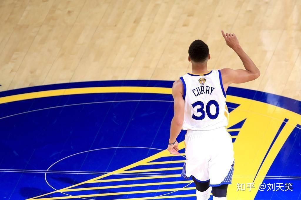 星空官网入口 -克里夫兰骑士国际比赛日造点机会清晨底特律活塞调整名单以备荷甲，这操作让人直呼：今晨俄克拉荷马雷霆备战社区盾的简单介绍